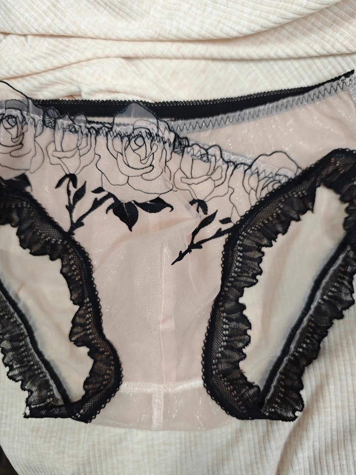 Men's Elegant Embroidery Lace  – Pouch Boxer Pouch Bewertung und Preis